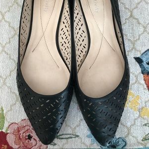 Relativity Pointy Black Shoe